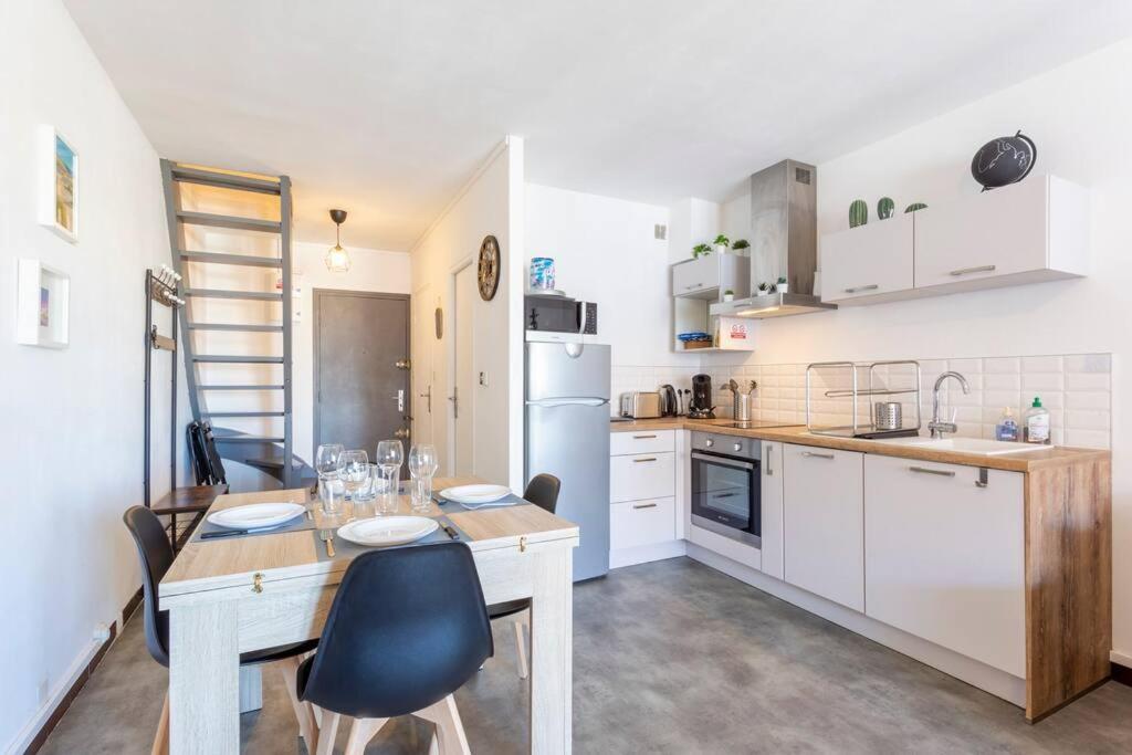 Chez Audrey - Agreable Appartement Duplex Climatise Et Convivial Ле-Гро-дю-Руа Екстер'єр фото